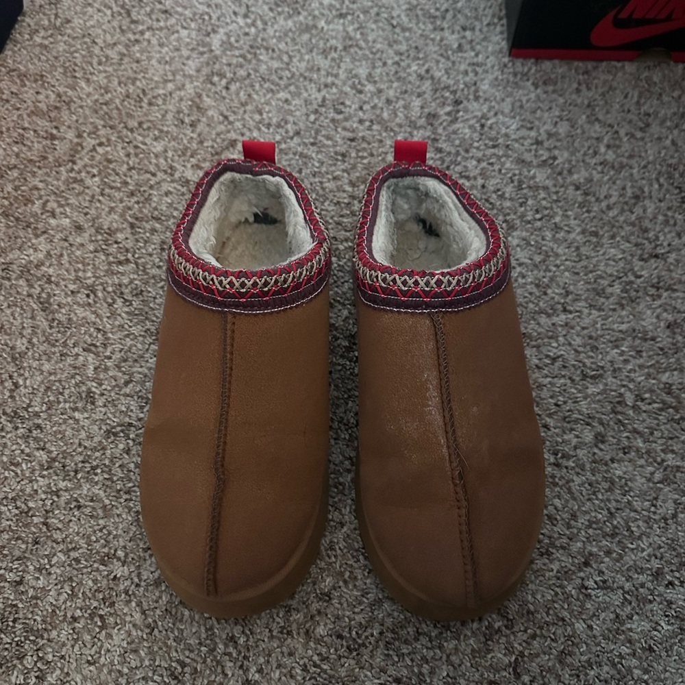 Brown Slip-On Shoes with Red Accents